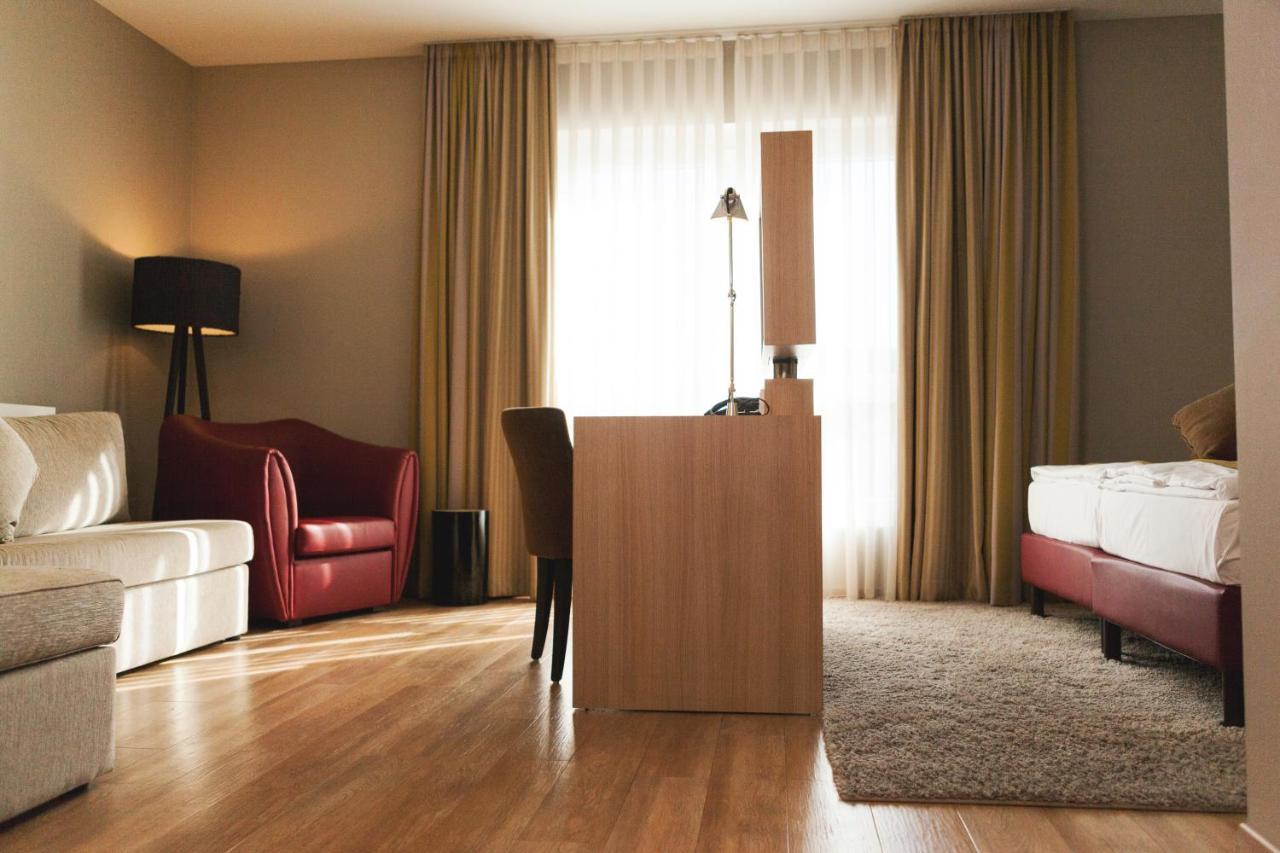 Weinhotel Kaisergarten Alzey Eksteriør billede